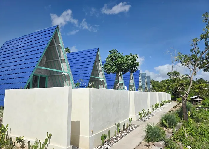 Hotel Secret Triangle